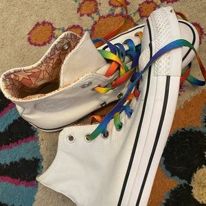 pride converse 🏳️‍🌈